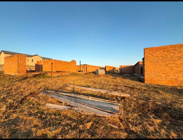 LAND FOR SALE IN BLUE HILLS EQUESTRIAN ESTATE